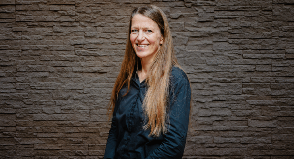 Mirjam van Os - terug bji Haute Equipe